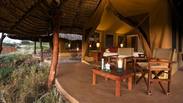 lewa-safari-camp-family-tent-2E85CB42E-AE3A-1853-219F-B96109DEA995.jpg